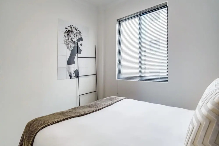 Room 3 of 22