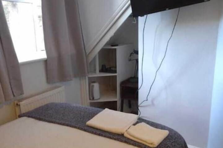Room 19 of 117