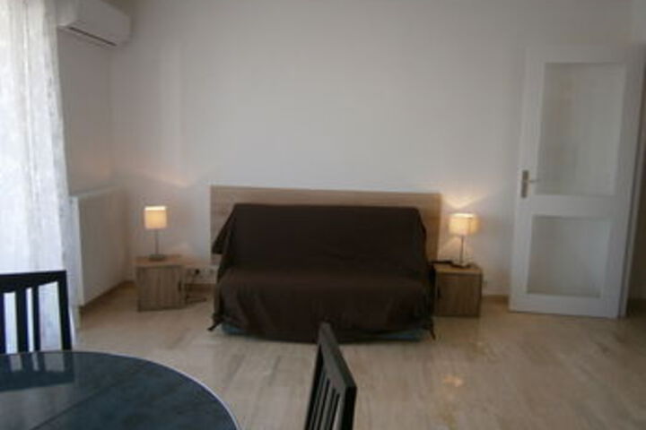 Room 16 of 20