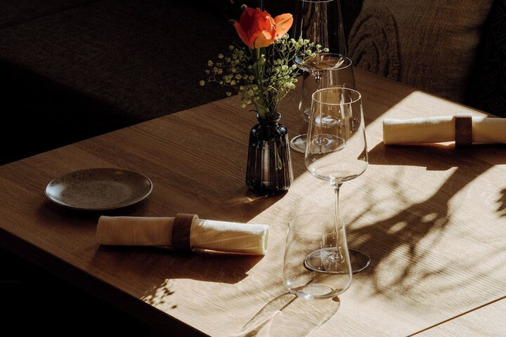 Dining 54 of 65