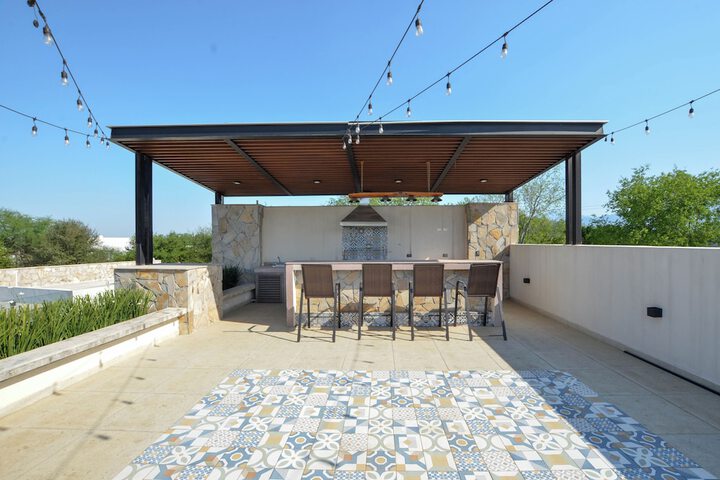 Terrace/Patio 146 of 148