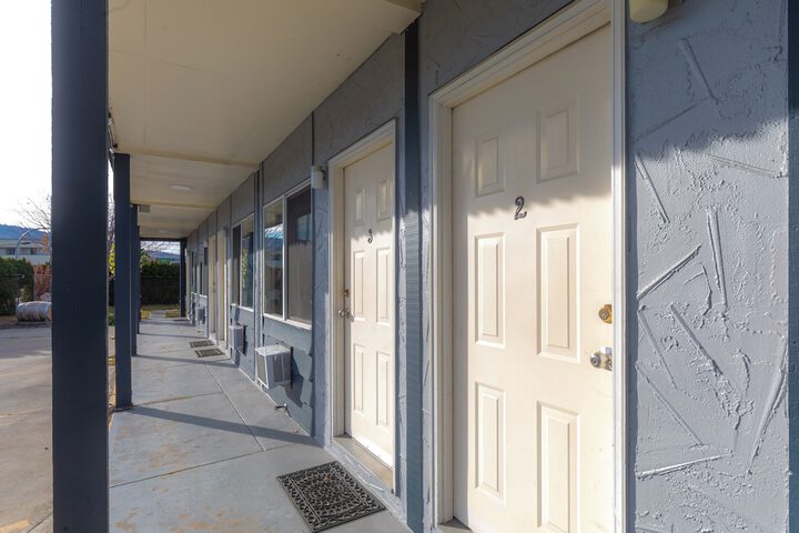 Terrace/Patio 7 of 14