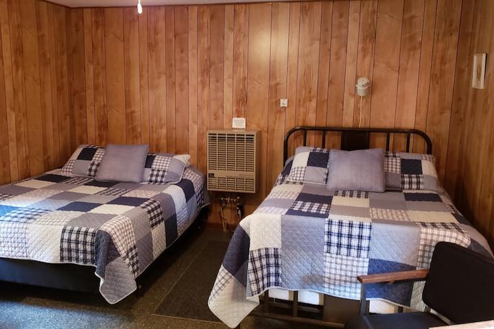Room 64 of 215
