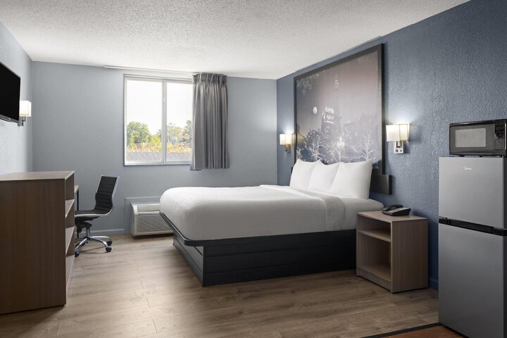 Room 5 of 29