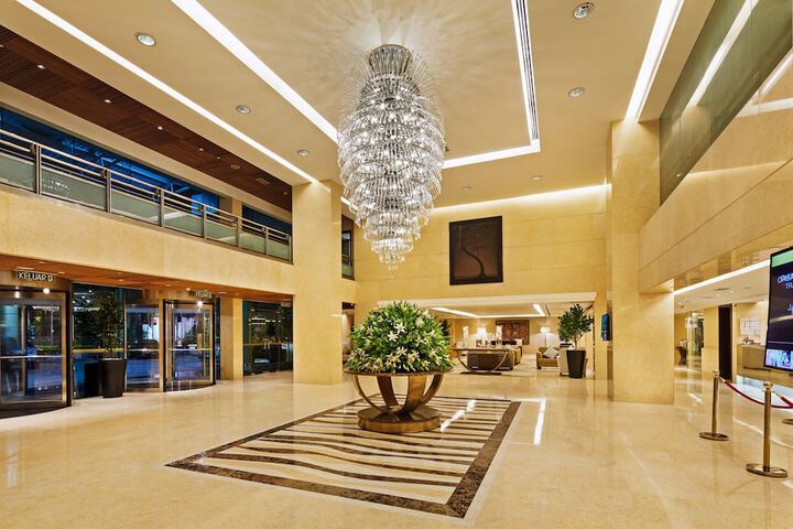 Guest Lobby