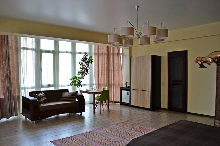 Room 16 of 59