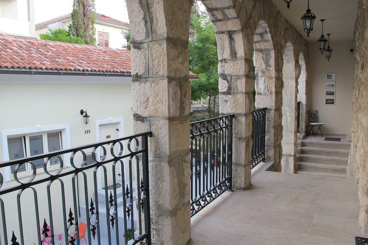 Terrace/Patio 69 of 96