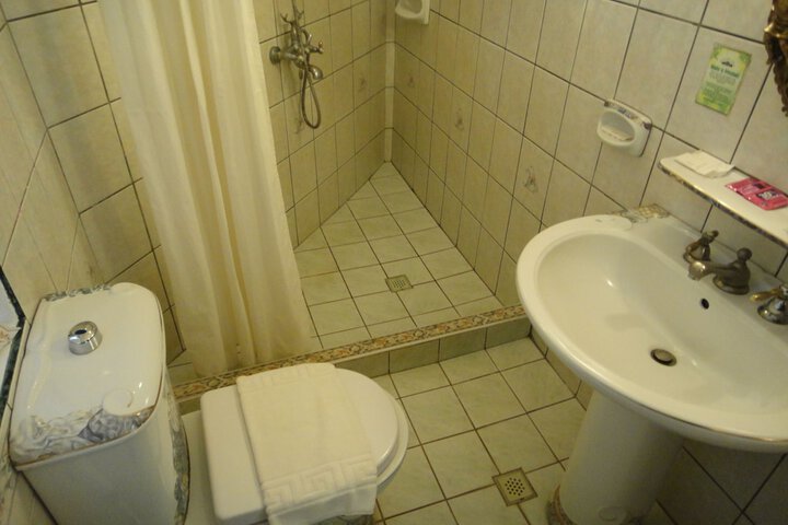Room 27 of 56