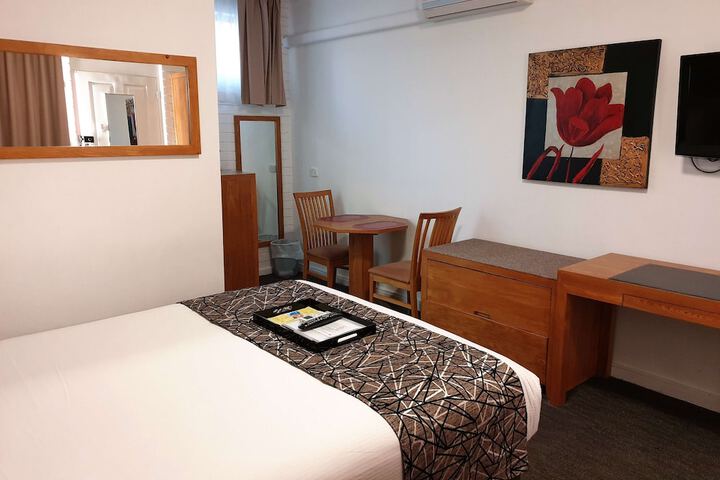 Room 11 of 63