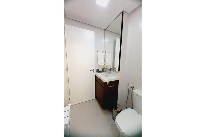 Room 27 of 45