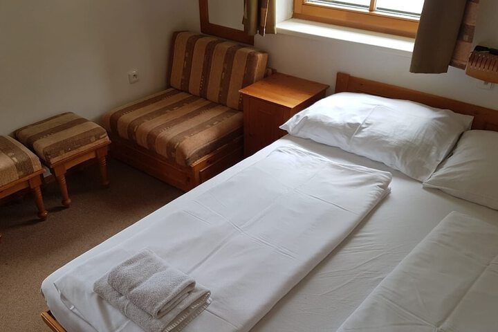 Room 6 of 29