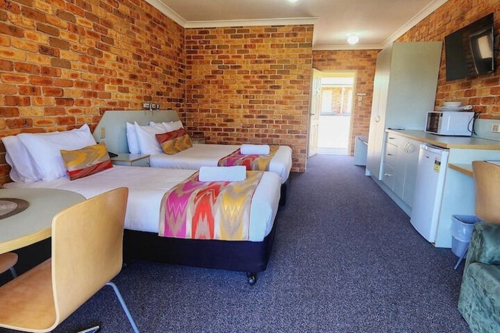 Room 17 of 63
