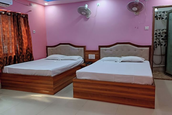Room 18 of 54