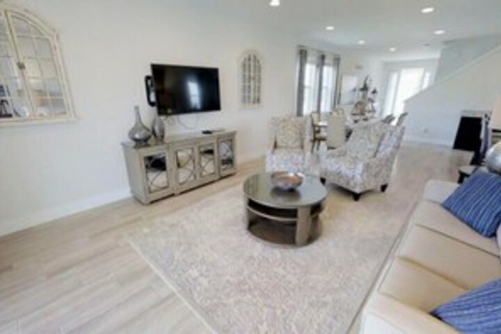 Hotel Interior 4 of 150