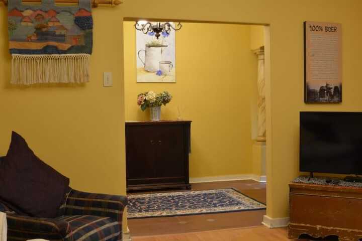 Room 12 of 48