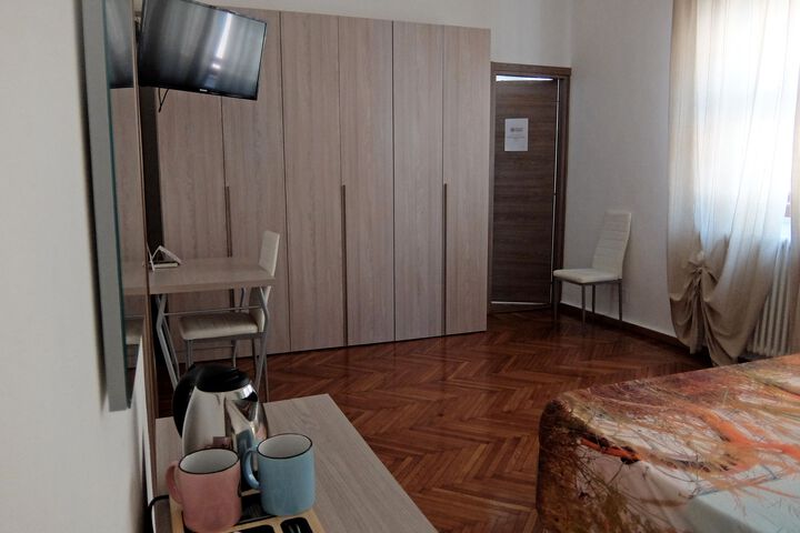Room 29 of 35