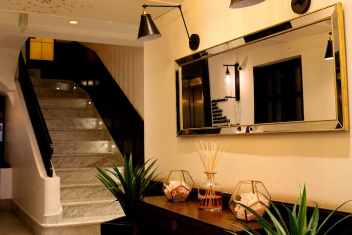 Hotel Interior 4 of 67