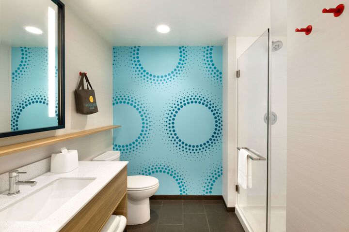 Bathroom shower