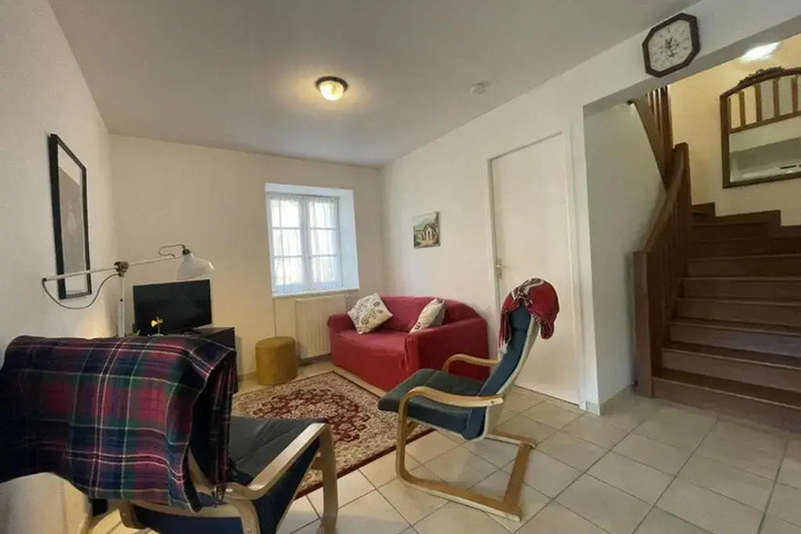 Room 7 of 15