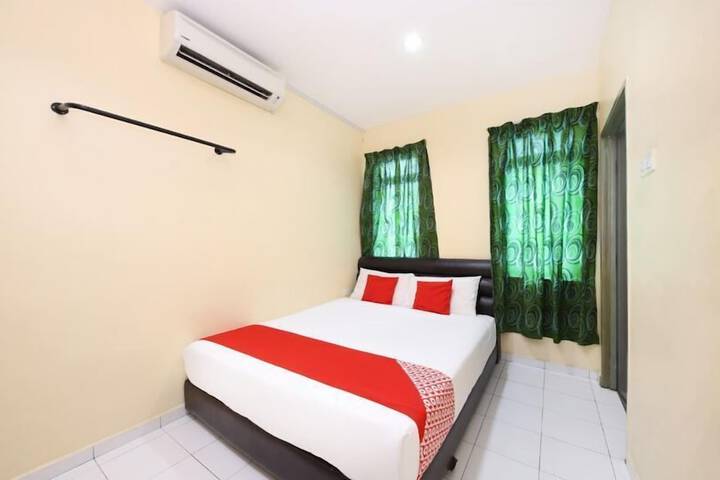 Room 6 of 20