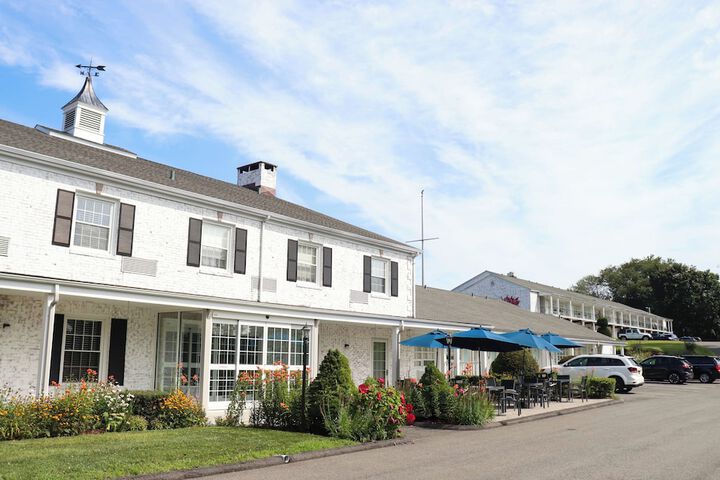 Hotel 51 of 51