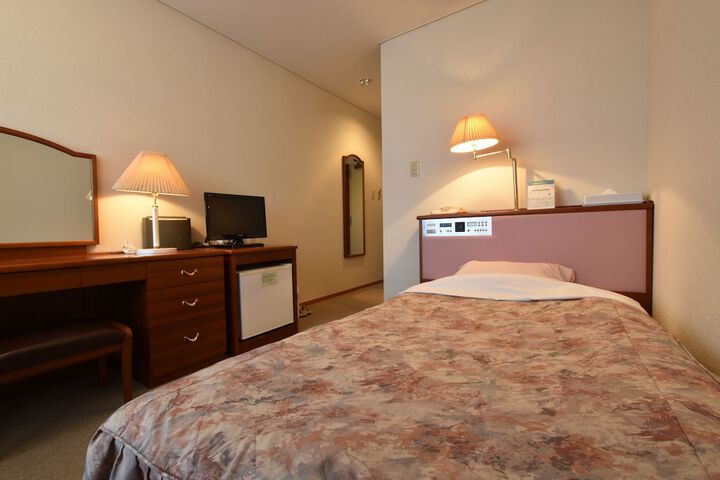 Room 10 of 63