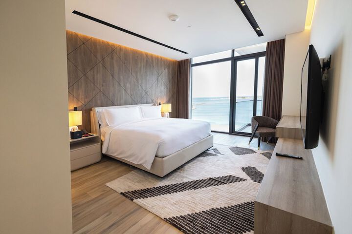 Room 10 of 54