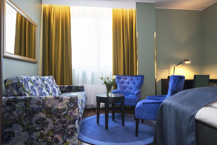 Room 20 of 64