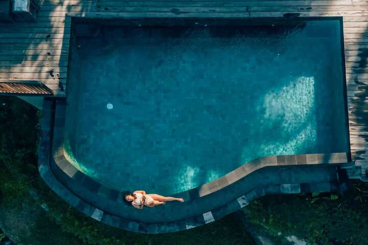 Pool 19 of 21