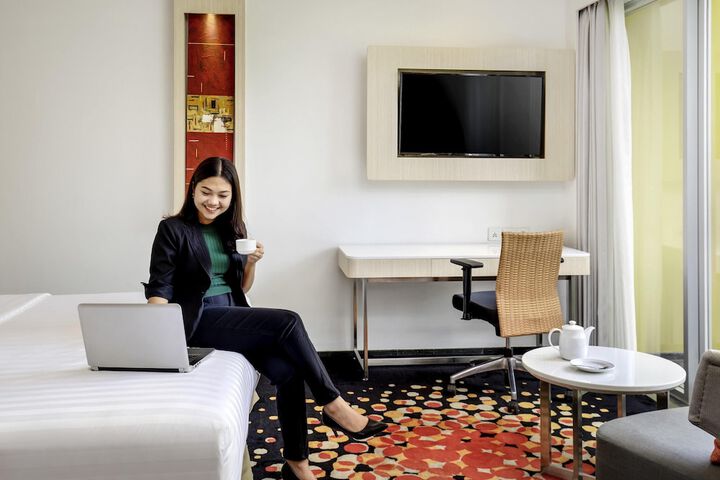 Room 15 of 59