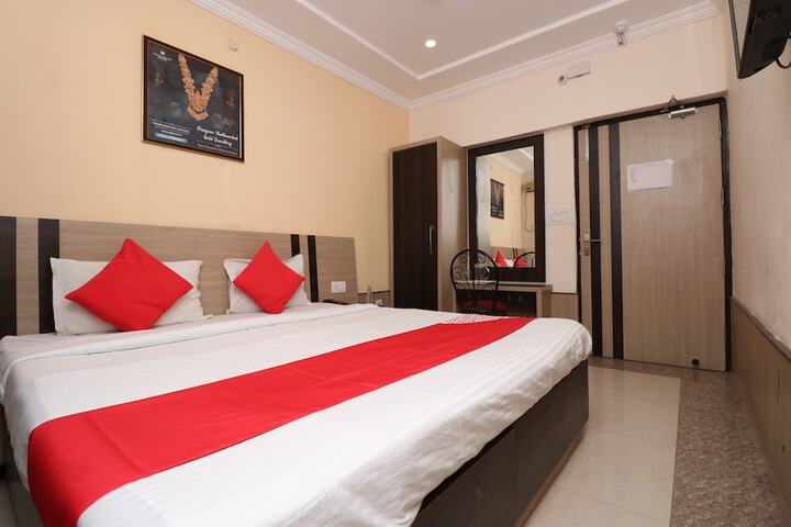 Room 29 of 52