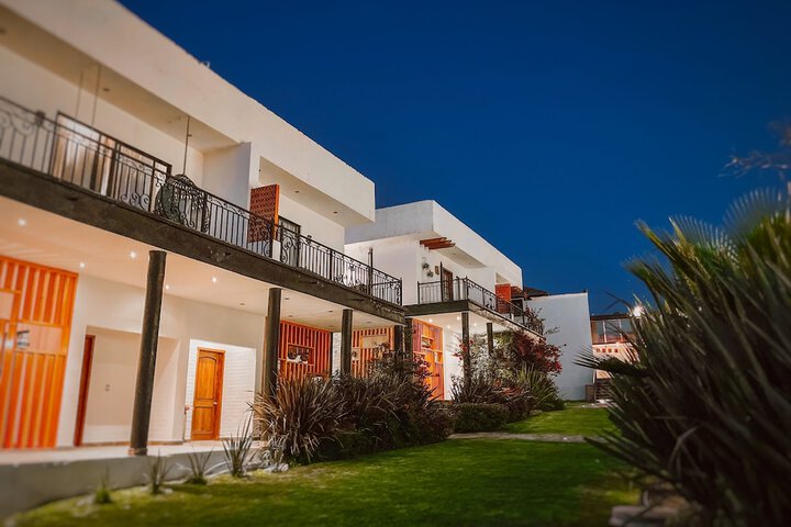Hotel Exterior 193 of 205