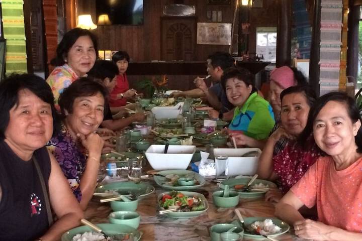 Dining 48 of 71