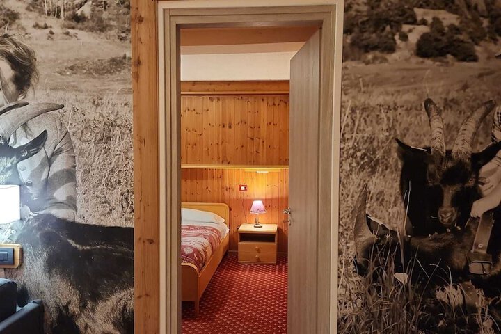 Room 26 of 52