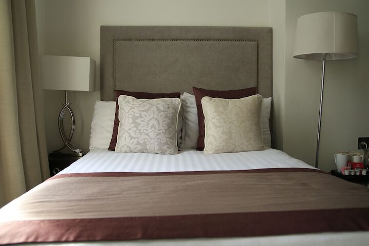 Room 28 of 95