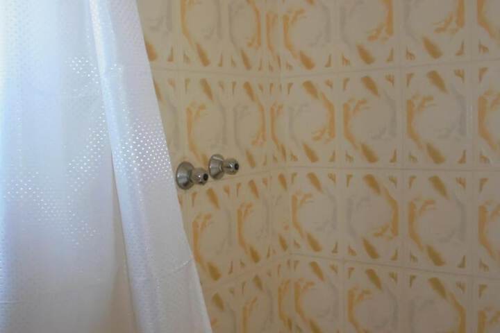 Room 38 of 61