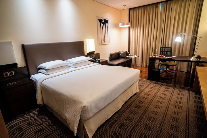 Room 13 of 63