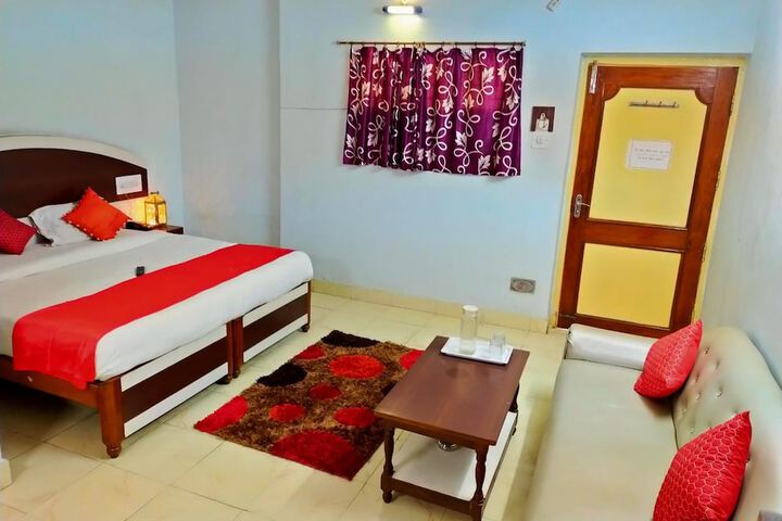 Room 15 of 36