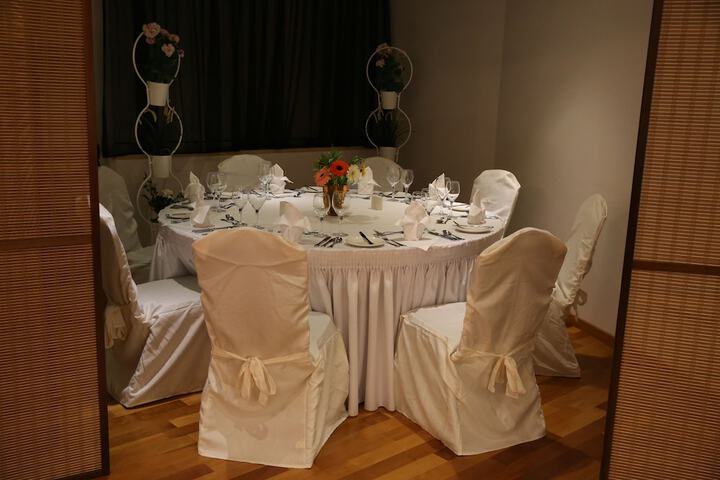 Ballroom/Hall 26 of 32