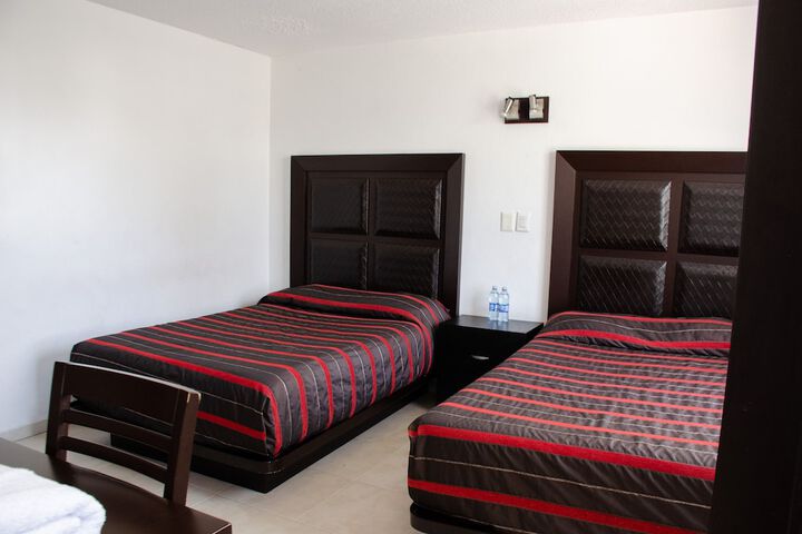 Room 14 of 44