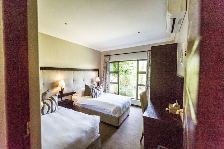 Room 20 of 39