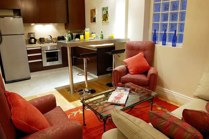 Room 6 of 34