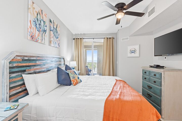 Room 62 of 308