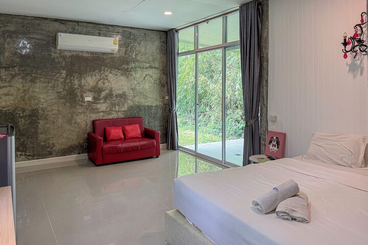 Room 15 of 74