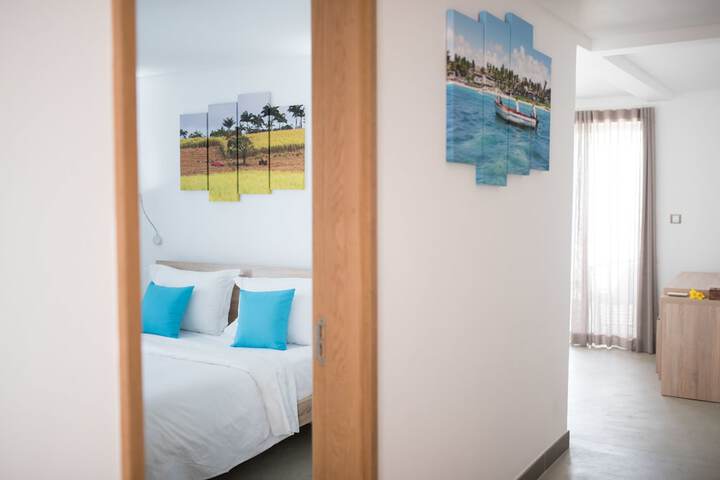 Room 4 of 46