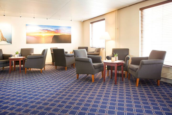Hotel Lobby