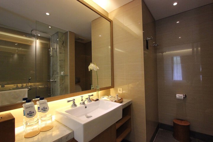 Room 21 of 46