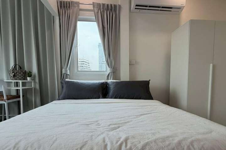 NamasStay Silom