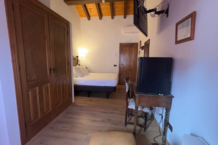 Room 65 of 119