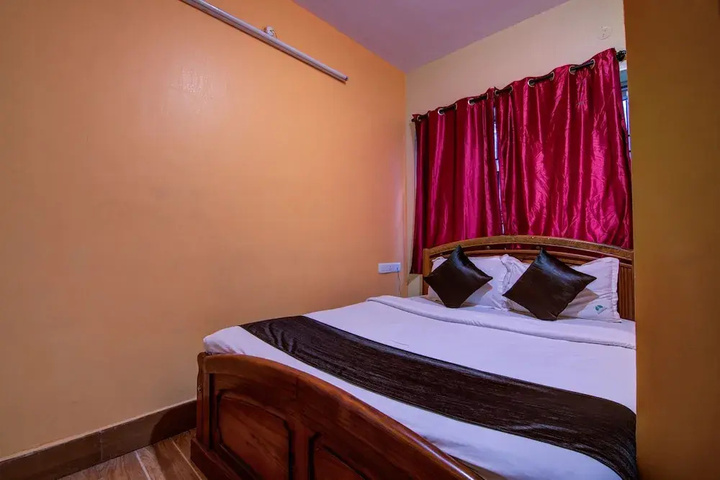 Room 7 of 10